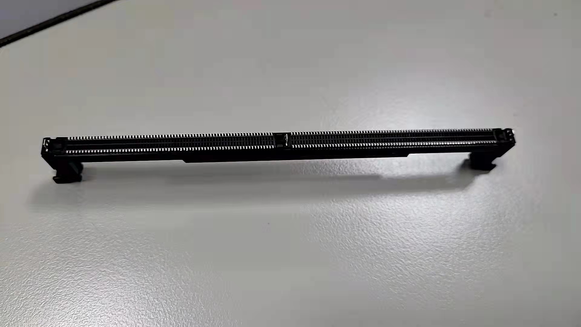 DDR5 288pin內存卡槽廠家